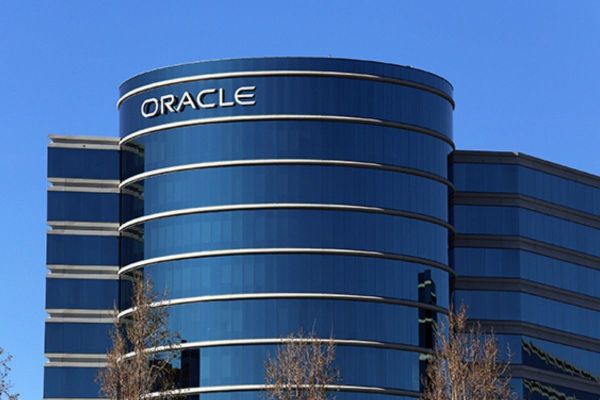 Oracle Commits to Powering Its Global Operations with Renewable Energy by 2025