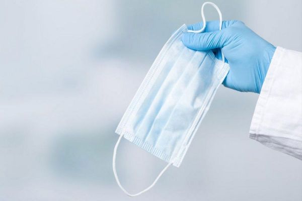 Masks not necessary in some public places in UAE