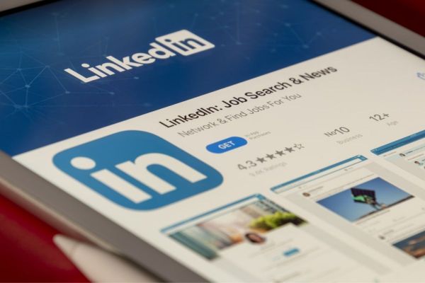 China: LinkedIn to shutdown, replaced by new app called InJobs
