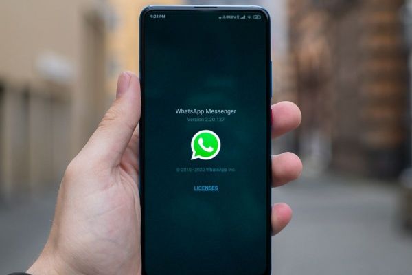 WhatsApp to make it easier to swap from Android to iPhone