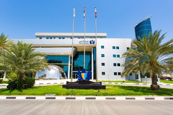 Dubai Customs wins '100% Paperless Stamp' from Dubai Digital Authority