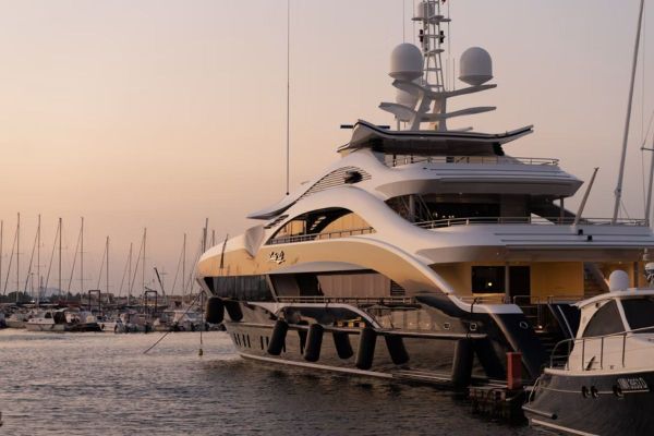 Global brands unveil yachts at Dubai International Boat Show 2022