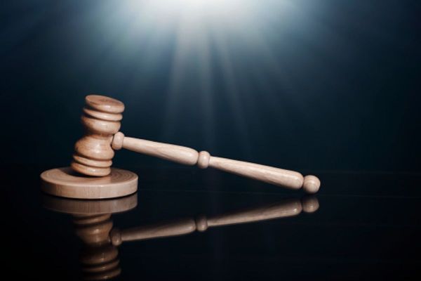 UAE: Penalties for running organised begging operations