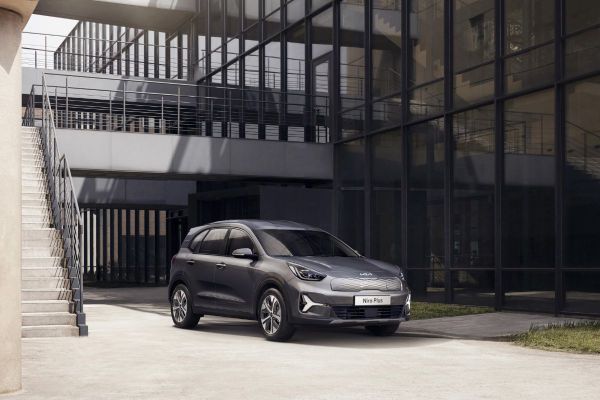 Kia reveals ‘purpose-built vehicle’ strategy with launch of Niro Plus