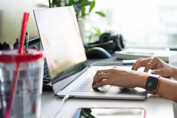 70% of Dubai employees return to office while some firms offer work-from-home option