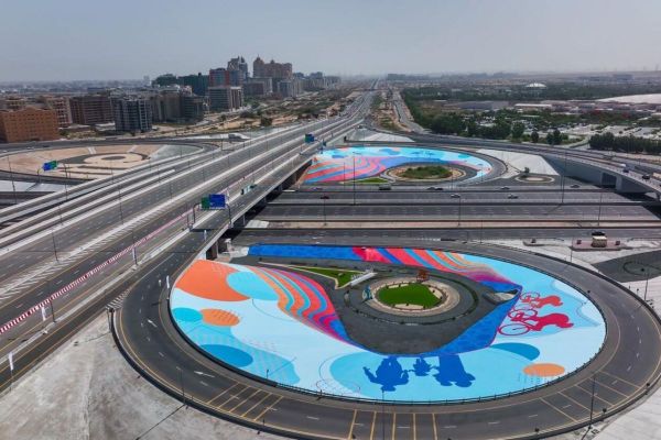 Dubai expands road network and drives into the future