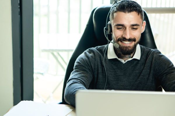 Dubai Airports launch new 24/7 bilingual customer contact centre