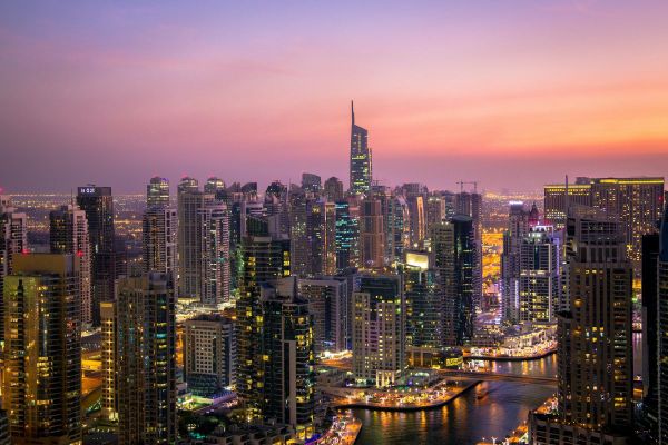 Dubai records over AED1.9 billion in realty transactions on Wednesday