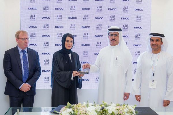 Etihad ESCO inks contracts & MoUs at WETEX and DSS 2022
