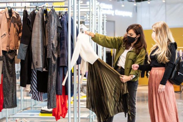 Shop at Mall of the Emirates via WhatsApp