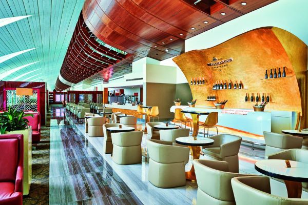 Over 30 Emirates airport lounges return to full service worldwide