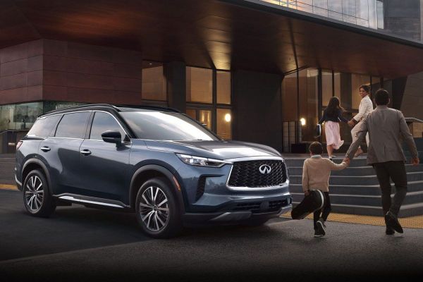 Arabian Automobiles launches leasing campaign for INFINITI QX60 and Q50