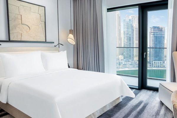 Vida Dubai Marina & Yacht Club is now open to welcome guests