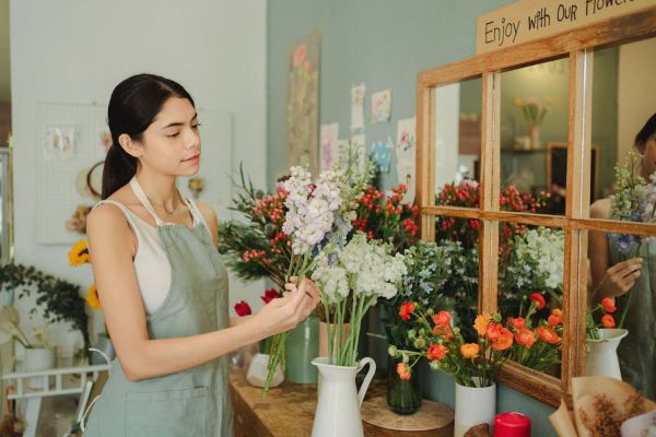 Where to buy Flowers in Dubai this Valentine's Day