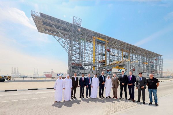 DP World announces first commercial use of its BOXBAY system at Pusan container terminal