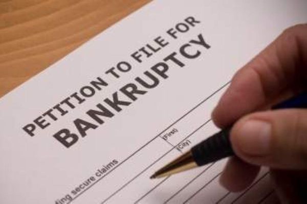 Is it possible for me to declare bankruptcy according to the laws in the UAE?