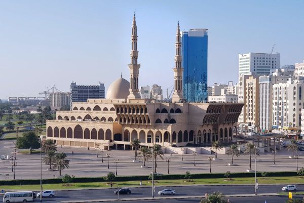UAE: Special permits to extend work hours in Ramadan
