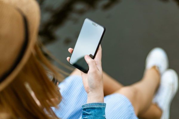 Middle East smartphone market expected to grow by 6% in 2023