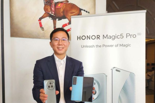 Honor Unveils Two New Premium Smartphones in the UAE, Pre-Booking Offers Gifts Valued at Up to Dh2,500