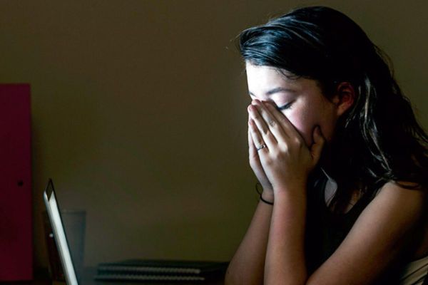 UAE Mental Health Hotlines: Free Numbers Available for Residents in Need of Support via Call or Text