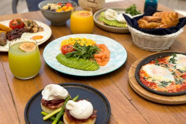 Cove Beach introduces irresistible breakfast and sunbed experience
