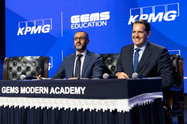 40% of high school students in UAE plan to purse majors in business and healthcare