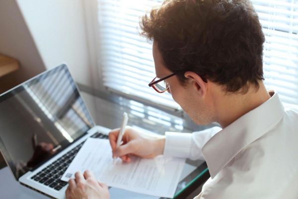 UAE Jobs: Converting Regular Contracts to Remote Work Model