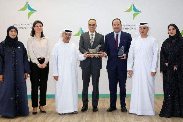Magrabi Eye Hospitals receives prestigious award from Dubai Healthcare Sector