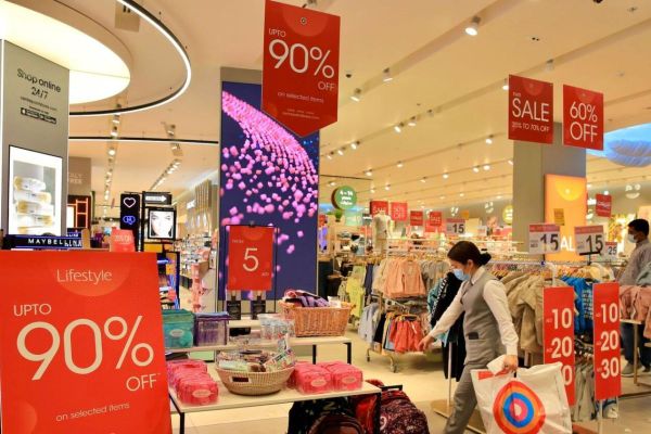 Dubai Summer Surprises: Shop VAT free this weekend at more than 100 outlets