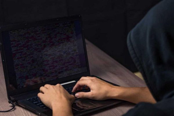 Dubai Police Urges Residents to Verify Emails Before Making Payments, Issuing 'Urgent Warning'