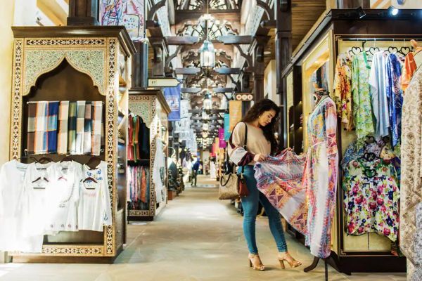 Best Places for Cheap Shopping in Dubai