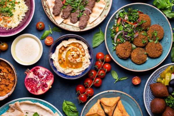 Get A Taste of Beirut at The Best Lebanese Restaurants in Dubai