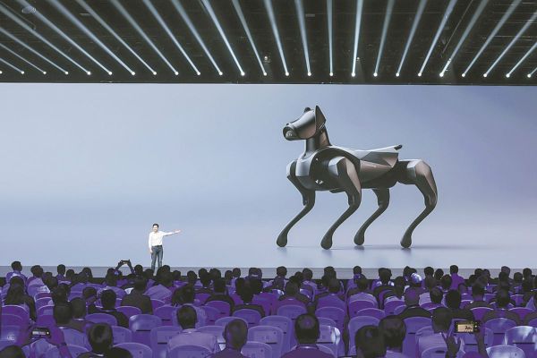 Xiaomi Enters the High-End AI Phone Market