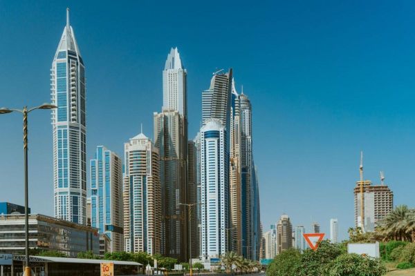 Purchasing Property in the UAE: Cash vs. Mortgage – Which is the Best Choice?