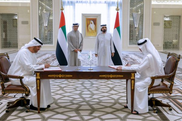 DEWA and Masdar partner to build 1,800MW phase of Mohammed bin Rashid Al Maktoum Solar Park