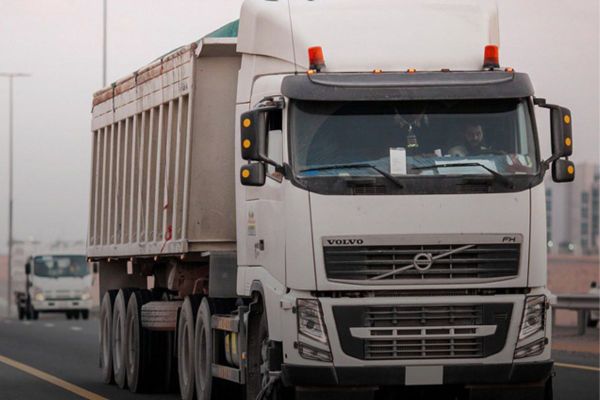 Smart gates, ban on some trucks; How new laws in UAE will make roads safer