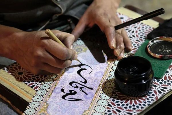Dubai Culture organises 'History of Arabic Calligraphy in UAE' Exhibition
