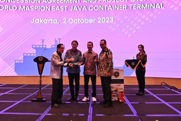 DP World breaks ground on new container terminal in East Java