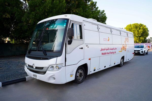 Dubai Municipality upgrades its ‘Mobile Food Testing Lab’ to include chemical, gemological testing