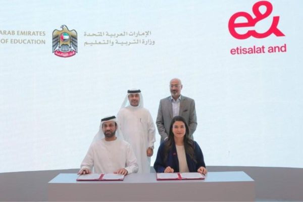e& partners with Ministry of Education to take technology education to new heights