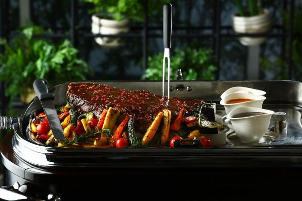 Get Your Groove On at Lo+Cale's Retro Boogie Drunch, a Blast from the Past!