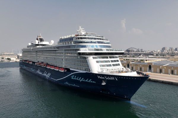 Dubai marks start of 2023-2024 cruise season with first luxury liner docking at Mina Rashid