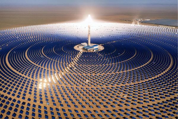 DEWA Among Leading National Entities in Supporting Sustainable Investments