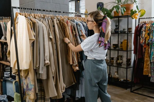 Local Clothing Brands in Dubai: Illi, Bambah & More