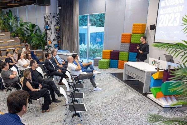 DIEZ and MIT Select 12 Startups for First Cohort of MIT DesignX Dubai Accelerator