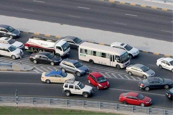 UAE: How Driving Slowly Could Put You in Danger, Lead to Accidents
