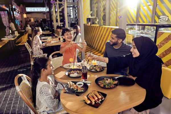 Dubai Residents Eat Out Almost Three Times a Week