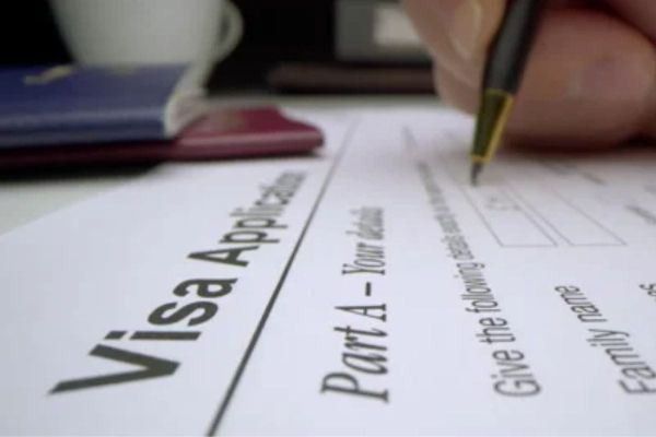 Dubai Reduces Work and Residency Visa Processing Time to 5 Days with New Platform