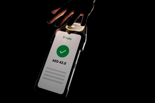 UAE to Roll Out Contactless Palm Recognition Payment Technology