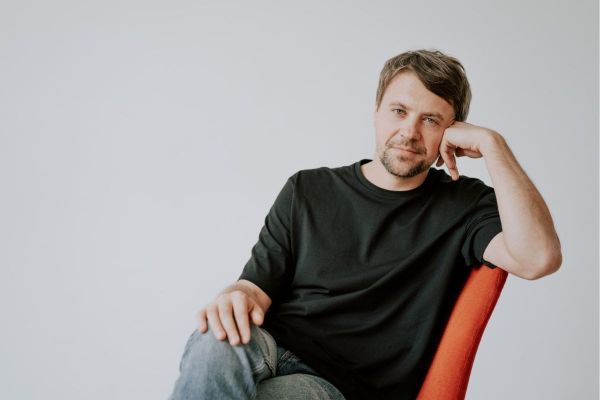 Flowwow's Global Expansion: CEO & Co-Founder Slava Bogdan on Revolutionizing Online Gifting and Empowering Local Artisans